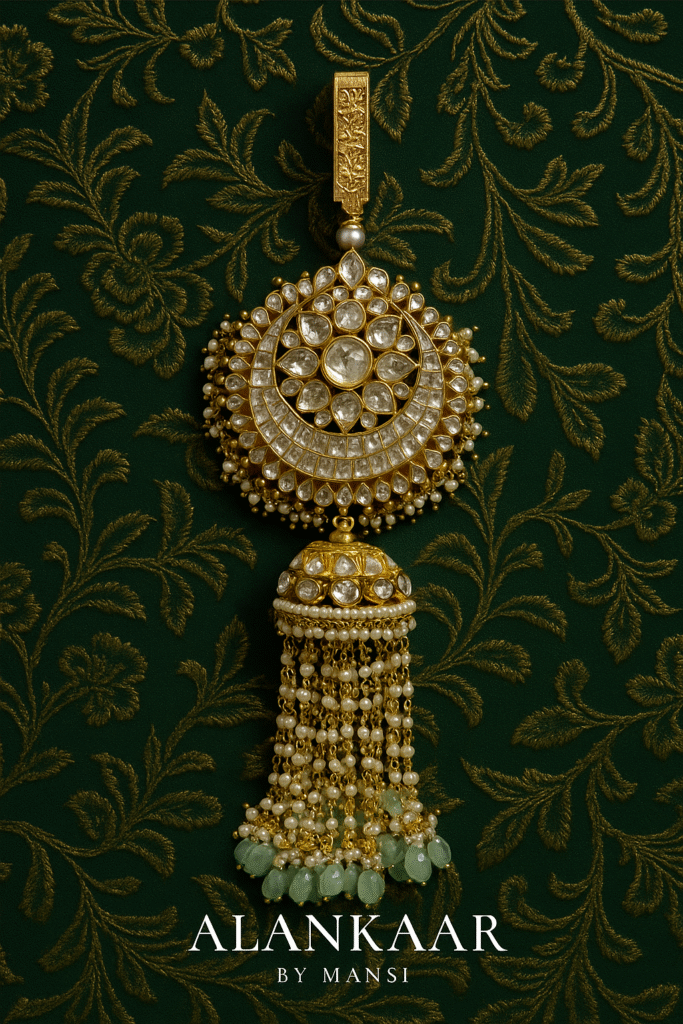 Jadau Kundan