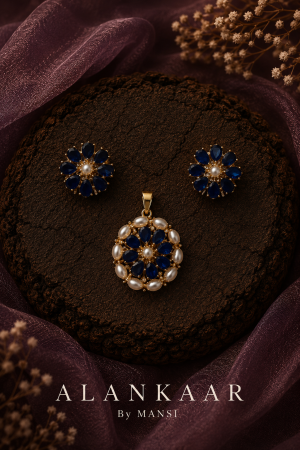 Basra Moti Pendant Set