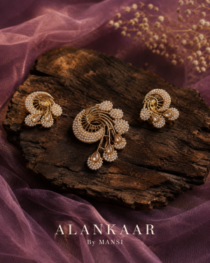 Basra Moti Pendent Set