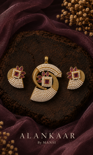Basra Moti Pendant Set