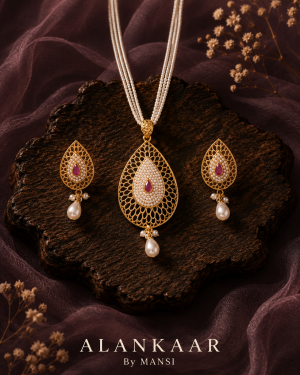 Basra Moti Pendant Set